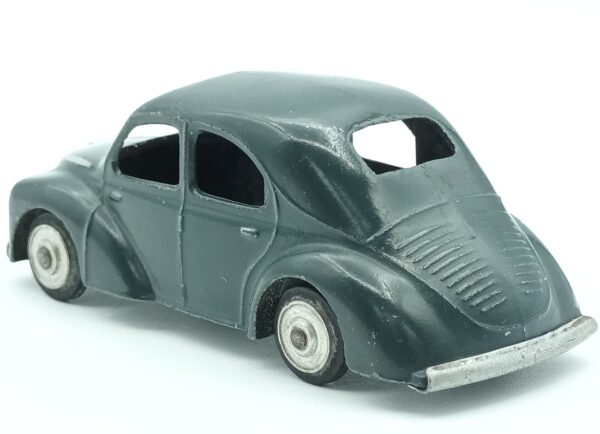 Renault 4CV 1946-1948 – Image 12