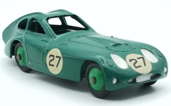 Vue de 3/4 avant d'une bristol 450 fabriquée par Dinky Toys GB à partir de 1956 sous la référence 163