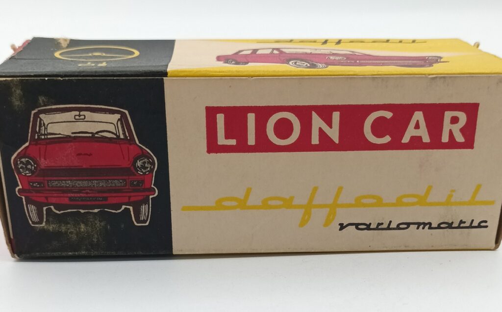 Boite de la DAF 32 LION CAR