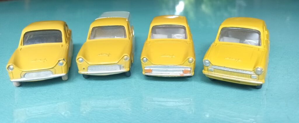 DAF 600, DAF 750 Bâché, Daffodil 31, Daffodil 32 LION CAR toutes de couleur jaune présentées en arc de cercle montrant l'avant des miniatures