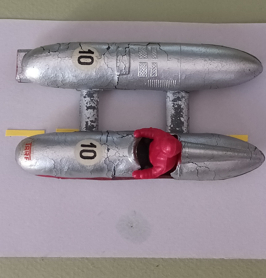 vue de dessus de la Tarf E.G.M.