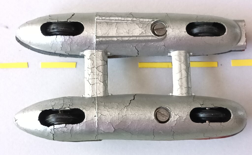 Tarf E.G.M. vue de dessous