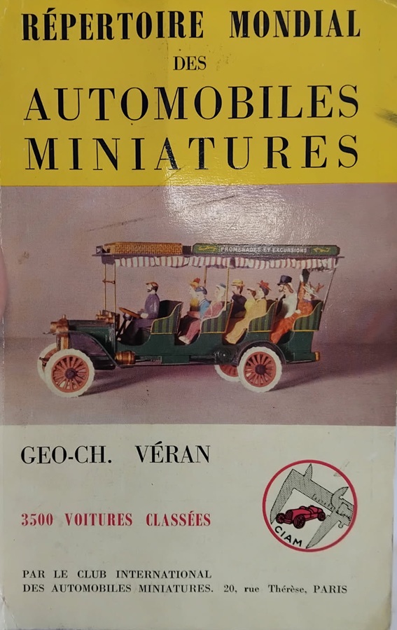 Couverture du Répertoire Mondial des Automobiles Miniatures de 1960 dans lequel est mentionnée la marque E.G.M. et La Tarf